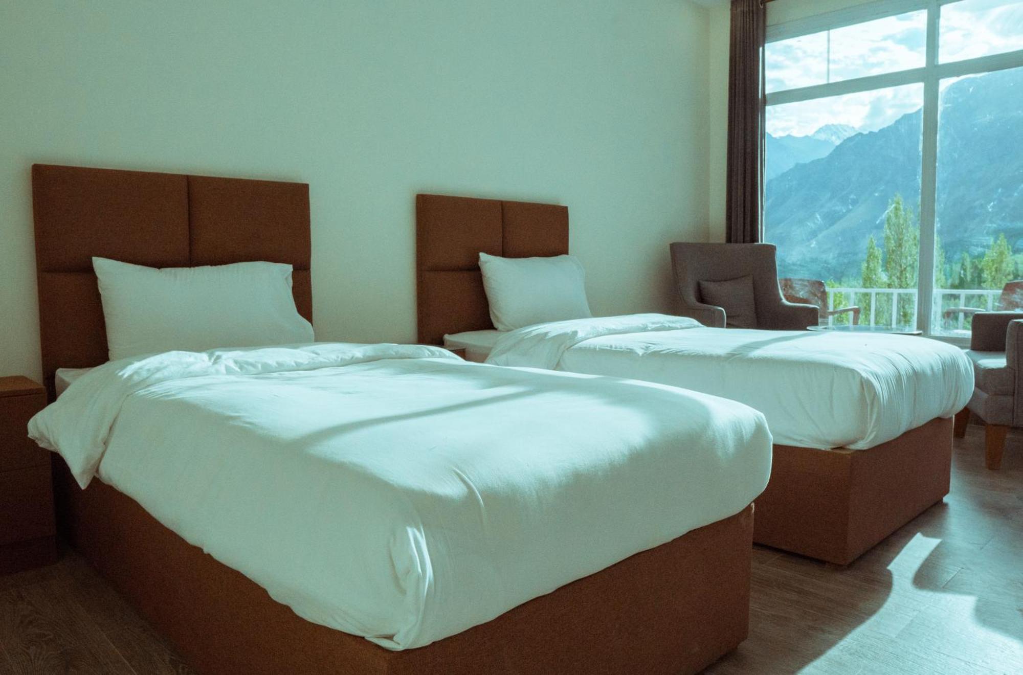 Hilltop Hotel, Hunza Karimabad (Hunza) Exterior foto